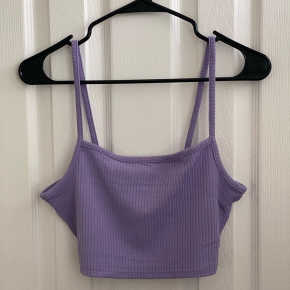 Cute little top - Picture 2 of 2